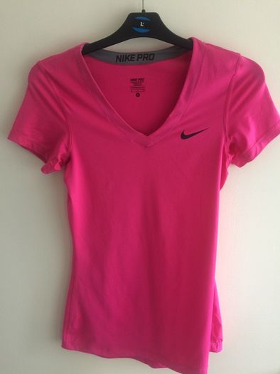 Nike DriFit Tshirt