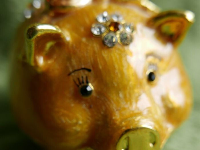 Enamel Pig Trinket Box