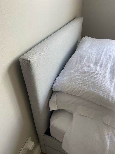Single Bed with two drawers incl mattress