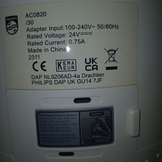 Philips Air Purifier,Damp Irradication. Positive Ions,as New.