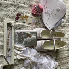 Communion accessories