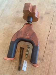 guitar wall hanger