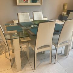 6 White Contempory Dining Room Chairs