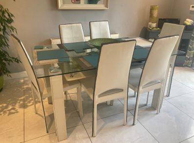 6 White Contempory Dining Room Chairs