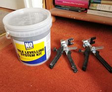 Tile levelling system