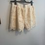 ladies shorts Image 4