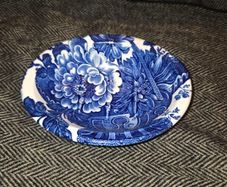 Charlotte Royal Crownford Burleigh England Bath Soap Dish Floral Blue & White