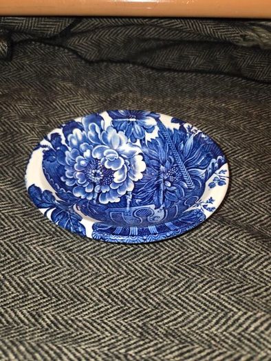 Charlotte Royal Crownford Burleigh England Bath Soap Dish Floral Blue & White