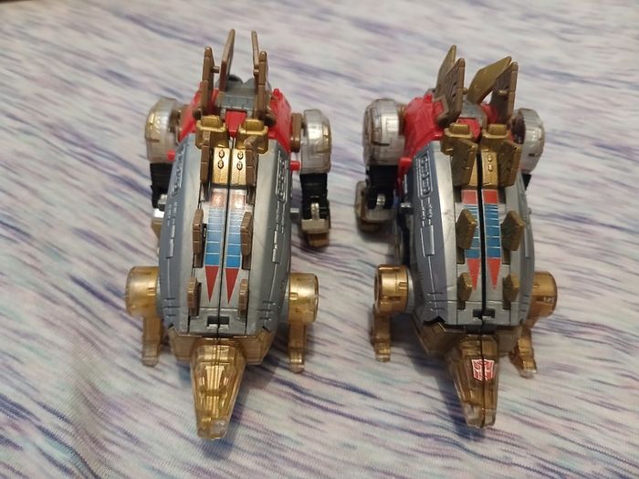 Transformer dinobot