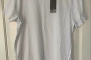 BNWT: Men's White T-Shirt (Size M)