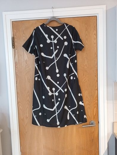 Emery Rose Dress.  S.- S- 10-12..B.N.W.T.