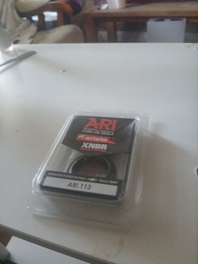 Ariete fork seals Gilera Runner