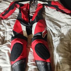Alpinestars leather motorcycle suit - size 54