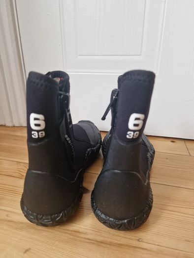 boots