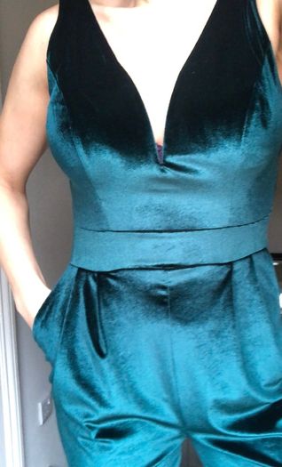 Gorgeous WalG velvet jumpsuit size L/12 Christmas party