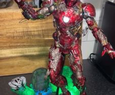 Hot toys Zombie Iron man