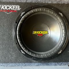 Kicker ES comp subwoofer enclosure and amp