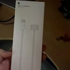 Apple Mag Safe charger