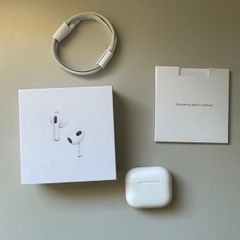 Airpods (3rd gen)
