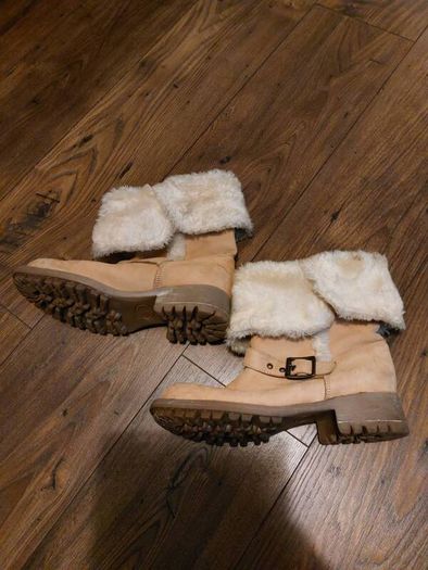 Suede boots- uk7