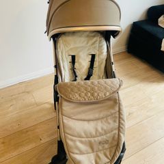 egg stroller