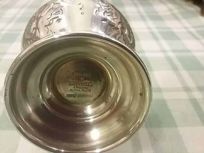 EPNS Viners Sugar Shaker