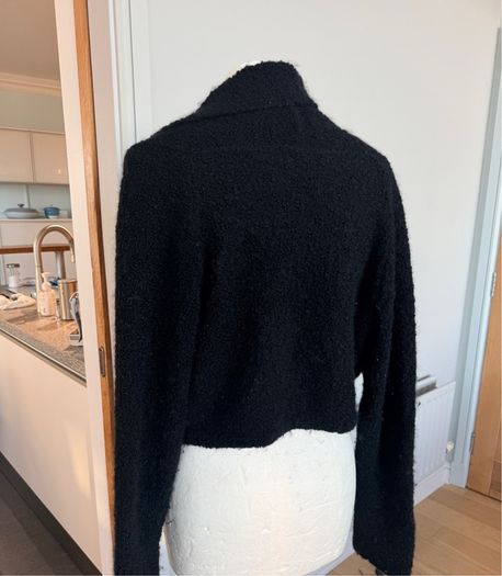 Louise Kennedy shrug