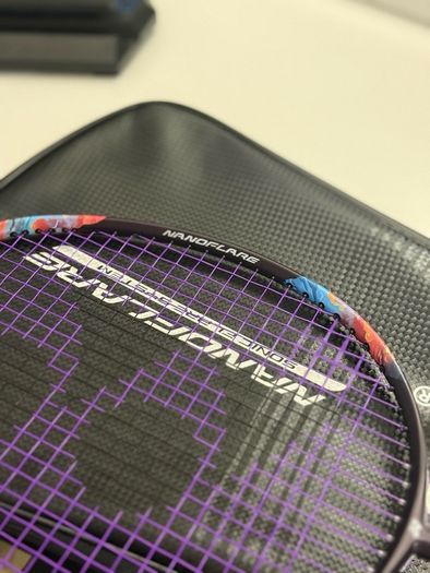 Yonex Nanoflare 700 Pro 4UG5