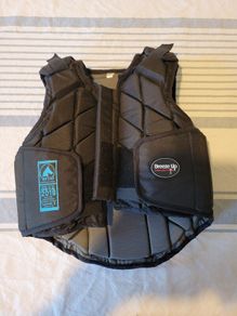 USG Body Protector