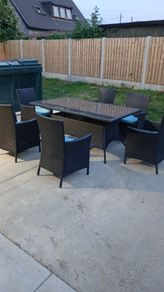 table and chairs