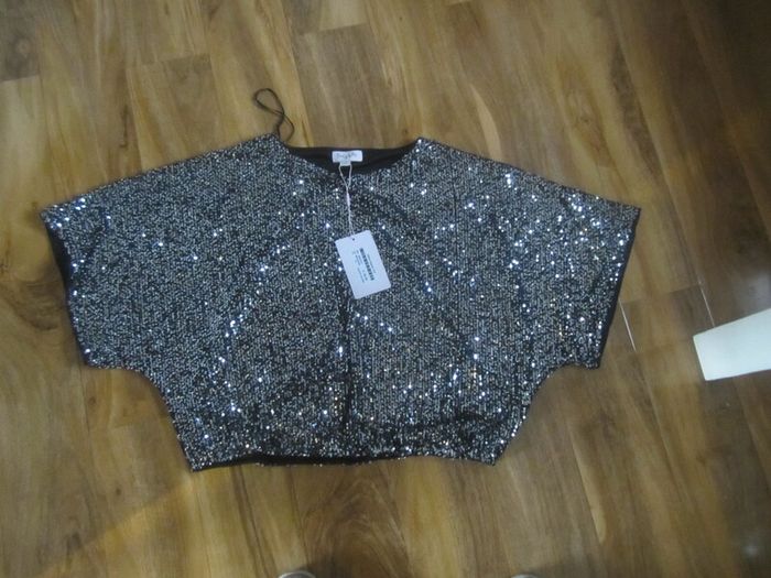 Black glitter top   NEW   size 12