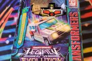 Transformers legacy evolution Medix New and Sealed