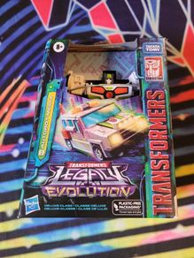 Transformers legacy evolution Medix New and Sealed
