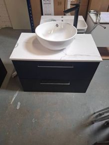 Bondi Visobath 800 with worktop /bowl/tap