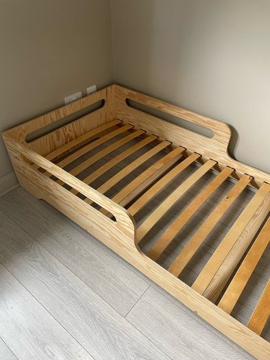 Single bed frame