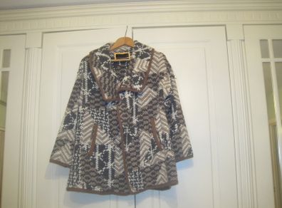 Long Jacket/River Island.