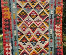 Handwoven Pakistani Kilim Rug 100% Wool, Multicolour