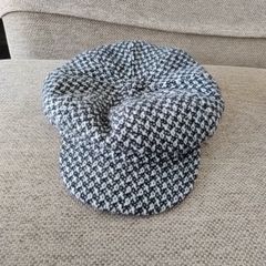 Shandon wool cap hat one size fits all in very good condition with elastic on back FREE STANDARD POSTAGE INCLUDED