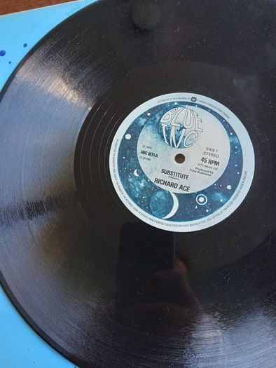 Richard Ace Old Vinyl
