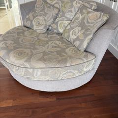 Fantasia Love Chair