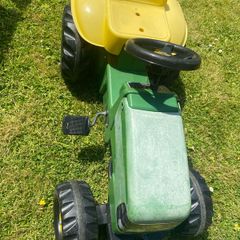 tractor