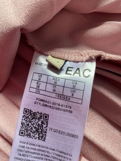 Ladies Skirt Guess size 8