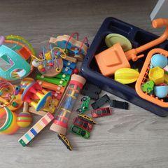 Mix of toys
