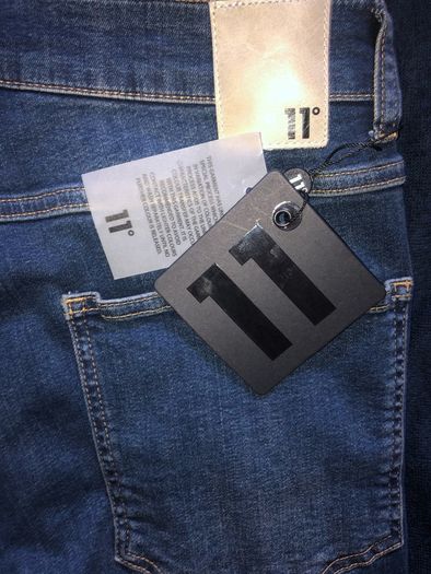 Shorts jeans 11 degrees skinny fit denim blue size W 34 brand new