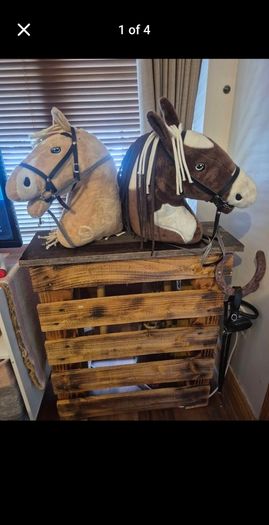 Hobby Horse x 2