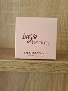 Basie beauty eyeshadow Bronzy Duo
