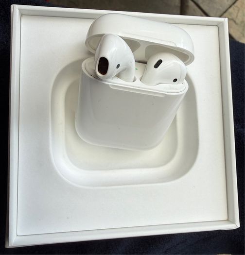 Apple Airpods 2