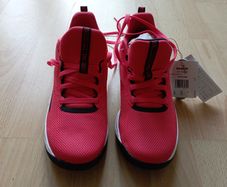 Sports Shoes