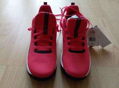 Sports Shoes