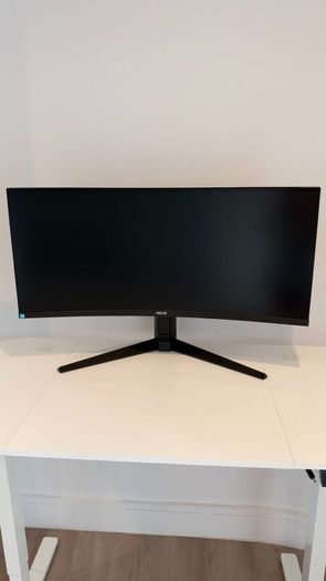 ASUS TUF Gaming 34 Curved Ultrawide Monitor  100